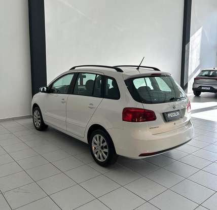 VOLKSWAGEN-SPACEFOX-2012