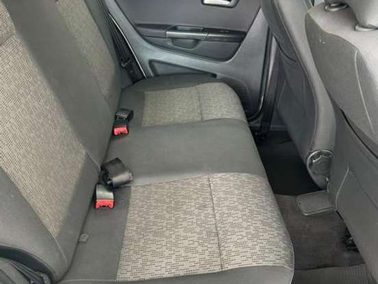 VOLKSWAGEN-SPACEFOX-1.6 MI TREND 8V FLEX 4P MANUAL VOLKSWAGEN-SPACEFOX-2012