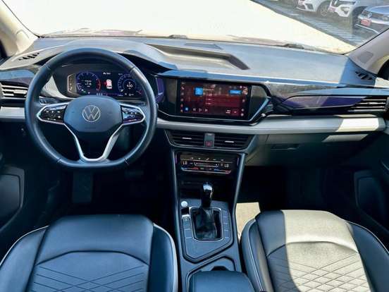 VOLKSWAGEN-TAOS-1.4 250 TSI TOTAL FLEX COMFORTLINE AUTOMÁTICO VOLKSWAGEN-TAOS-2024