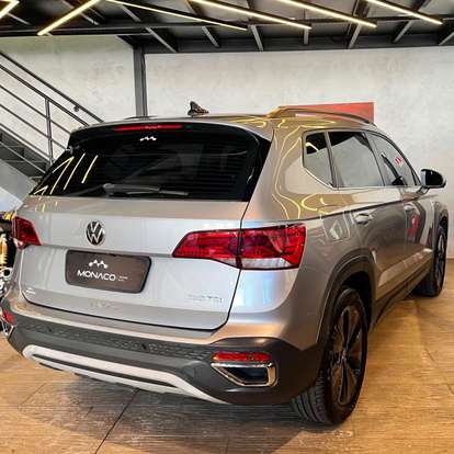 VOLKSWAGEN-TAOS-2024