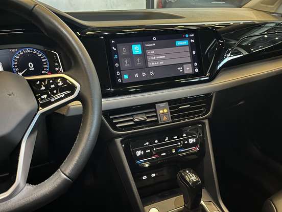 VOLKSWAGEN-TAOS-2024