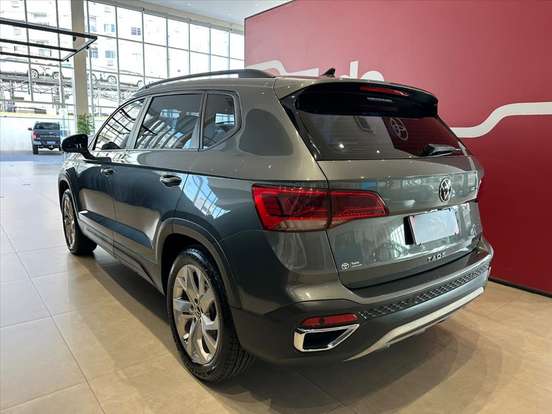 VOLKSWAGEN-TAOS-1.4 250 TSI TOTAL FLEX COMFORTLINE AUTOMÁTICO VOLKSWAGEN-TAOS-2021