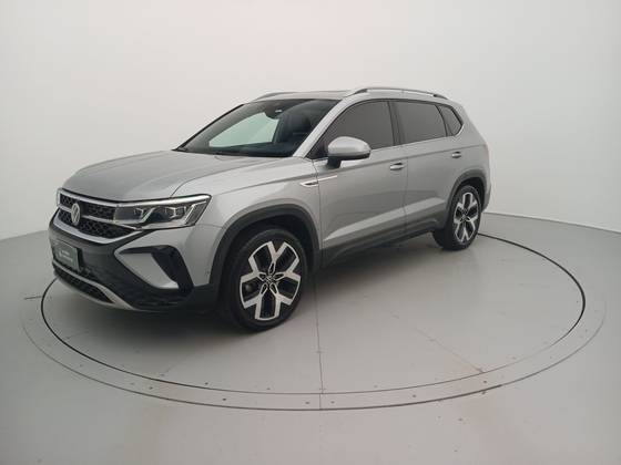 VOLKSWAGEN TAOS 1.4 250 TSI TOTAL FLEX HIGHLINE AUTOMÁTICO