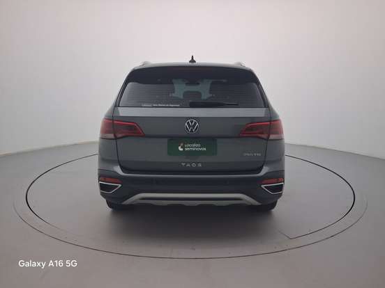 VOLKSWAGEN-TAOS-1.4 250 TSI TOTAL FLEX HIGHLINE AUTOMÁTICO VOLKSWAGEN-TAOS-2024