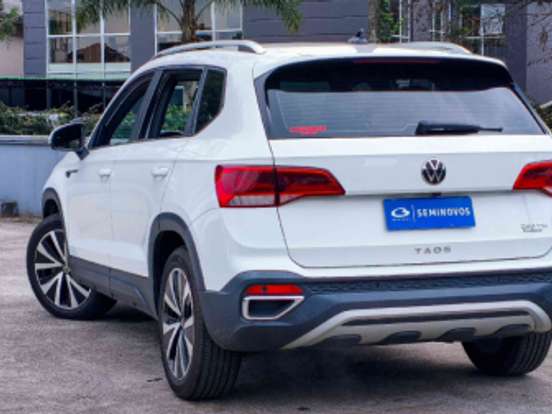 VOLKSWAGEN-TAOS-1.4 250 TSI TOTAL FLEX HIGHLINE AUTOMÁTICO VOLKSWAGEN-TAOS-2021