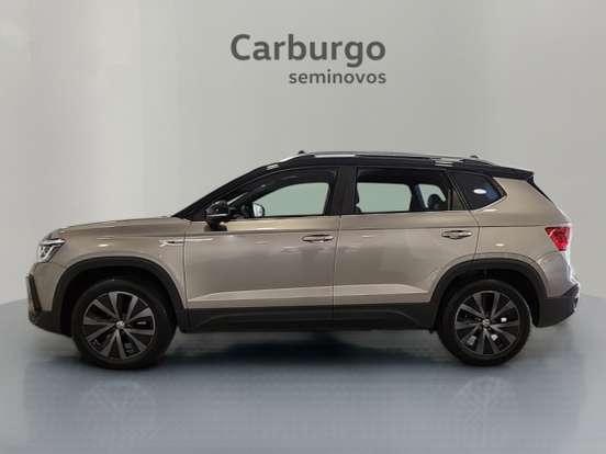 VOLKSWAGEN-TAOS-2022