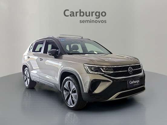 VOLKSWAGEN-TAOS-2022