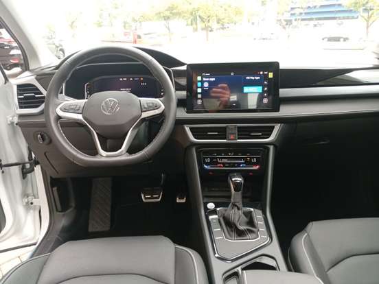 VOLKSWAGEN-TAOS-1.4 250 TSI TOTAL FLEX HIGHLINE AUTOMÁTICO VOLKSWAGEN-TAOS-2025