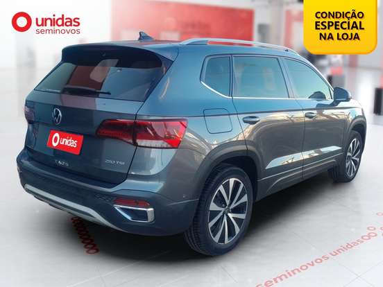 VOLKSWAGEN-TAOS-1.4 250 TSI TOTAL FLEX HIGHLINE AUTOMÁTICO VOLKSWAGEN-TAOS-2024