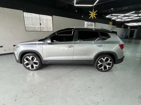 VOLKSWAGEN-TAOS-1.4 250 TSI TOTAL FLEX HIGHLINE AUTOMÁTICO VOLKSWAGEN-TAOS-2024