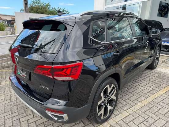 VOLKSWAGEN-TAOS-1.4 250 TSI TOTAL FLEX HIGHLINE AUTOMÁTICO VOLKSWAGEN-TAOS-2024