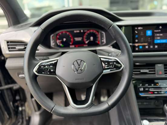 VOLKSWAGEN-TAOS-2024