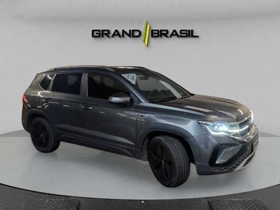 VOLKSWAGEN-TAOS-2021