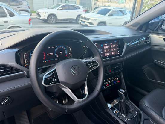 VOLKSWAGEN-TAOS-1.4 250 TSI TOTAL FLEX HIGHLINE AUTOMÁTICO VOLKSWAGEN-TAOS-2024