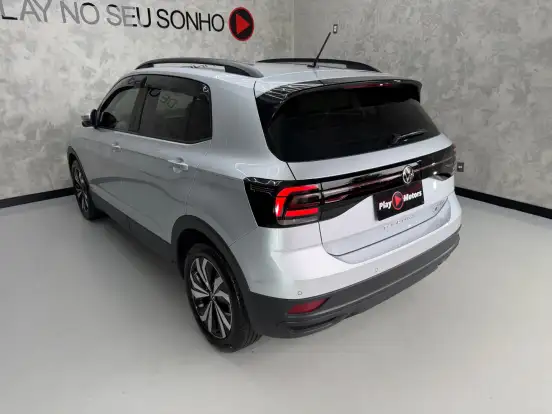 VOLKSWAGEN-T-CROSS-1.0 200 TSI TOTAL FLEX AUTOMÁTICO VOLKSWAGEN-T-CROSS-2022
