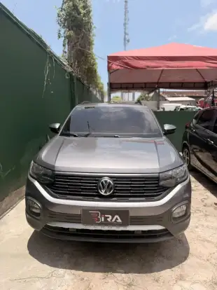 VOLKSWAGEN-T-CROSS-2021