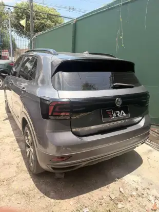 VOLKSWAGEN-T-CROSS-2021