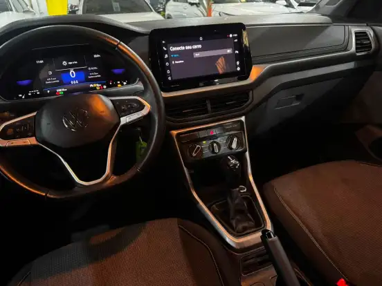 VOLKSWAGEN-T-CROSS-2024