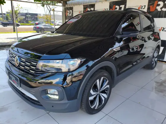 VOLKSWAGEN T-CROSS 1.0 200 TSI TOTAL FLEX COMFORTLINE AUTOMÁTICO
