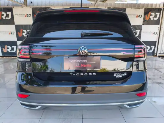 VOLKSWAGEN-T-CROSS-2022