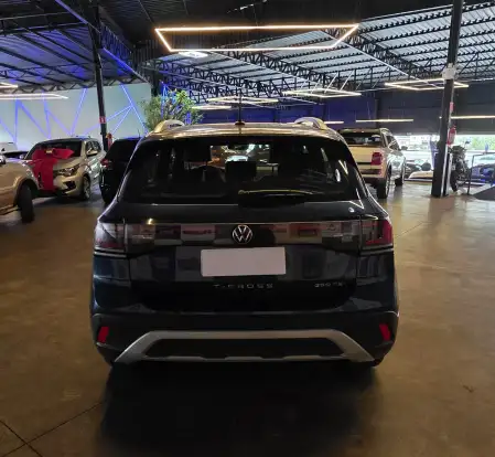 VOLKSWAGEN-T-CROSS-2024