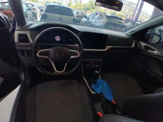 VOLKSWAGEN-T-CROSS-2025