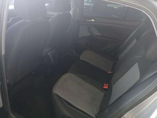 VOLKSWAGEN-T-CROSS-1.0 200 TSI TOTAL FLEX AUTOMÁTICO VOLKSWAGEN-T-CROSS-2025
