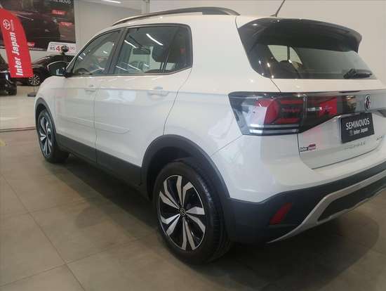 VOLKSWAGEN-T-CROSS-1.0 200 TSI TOTAL FLEX AUTOMÁTICO VOLKSWAGEN-T-CROSS-2024