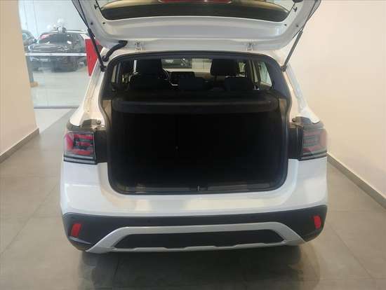 VOLKSWAGEN-T-CROSS-2024