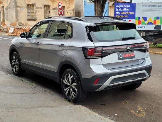 VOLKSWAGEN-T-CROSS-2025