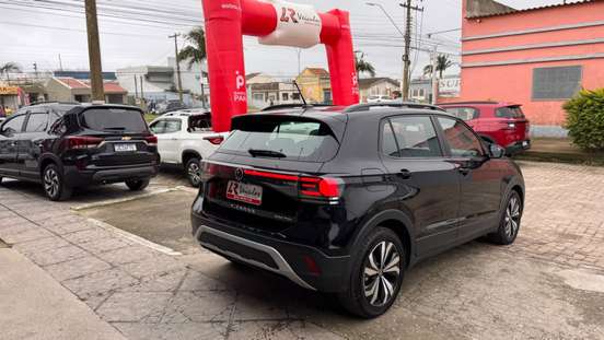 VOLKSWAGEN-T-CROSS-2024