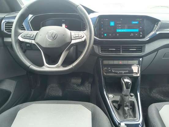 VOLKSWAGEN-T-CROSS-2024