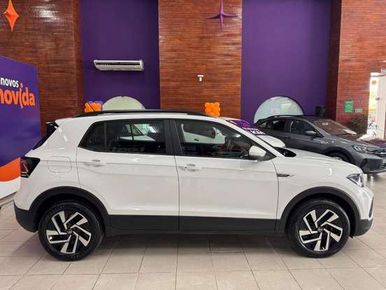 VOLKSWAGEN-T-CROSS-1.0 200 TSI TOTAL FLEX COMFORTLINE AUTOMÁTICO VOLKSWAGEN-T-CROSS-2025