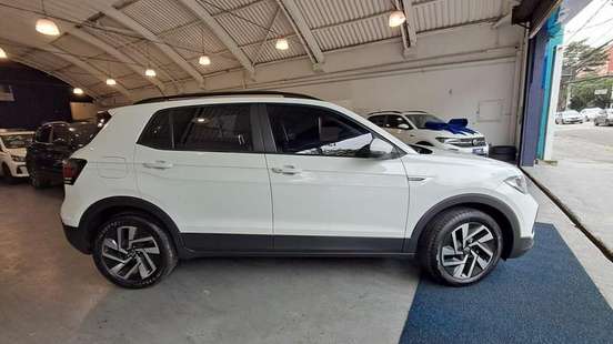 VOLKSWAGEN-T-CROSS-2025
