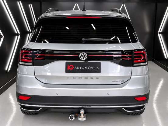 VOLKSWAGEN-T-CROSS-2020