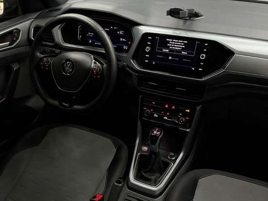 VOLKSWAGEN-T-CROSS-1.0 200 TSI TOTAL FLEX COMFORTLINE AUTOMÁTICO VOLKSWAGEN-T-CROSS-2020
