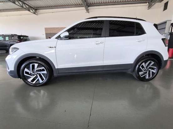 VOLKSWAGEN-T-CROSS-1.0 200 TSI TOTAL FLEX COMFORTLINE AUTOMÁTICO VOLKSWAGEN-T-CROSS-2024