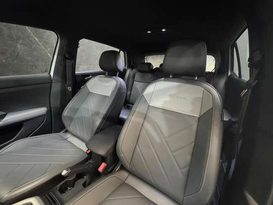 VOLKSWAGEN-T-CROSS-2024