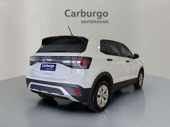 VOLKSWAGEN-T-CROSS-2025