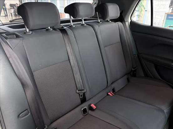 VOLKSWAGEN-T-CROSS-2022