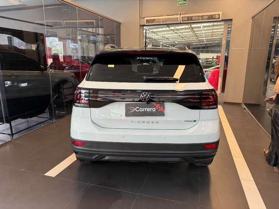VOLKSWAGEN-T-CROSS-2022