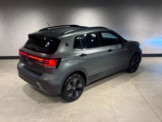 VOLKSWAGEN-T-CROSS-2025