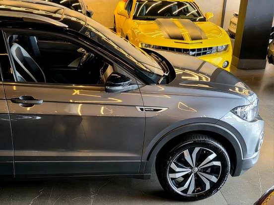 VOLKSWAGEN-T-CROSS-1.4 250 TSI TOTAL FLEX HIGHLINE AUTOMÁTICO VOLKSWAGEN-T-CROSS-2019