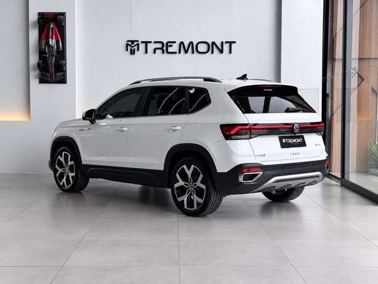 VOLKSWAGEN-T-CROSS-2025