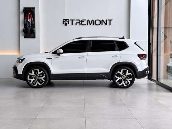 VOLKSWAGEN-T-CROSS-2025