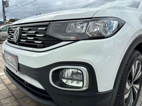 VOLKSWAGEN-T-CROSS-2022