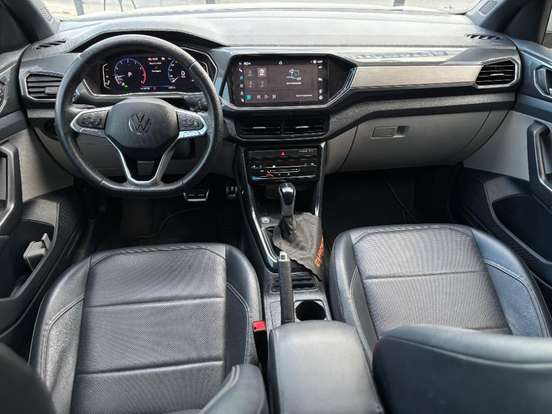 VOLKSWAGEN-T-CROSS-2022