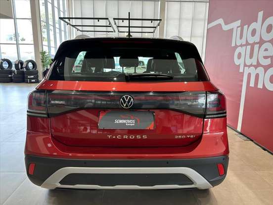 VOLKSWAGEN-T-CROSS-2025