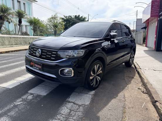 VOLKSWAGEN-T-CROSS-2019