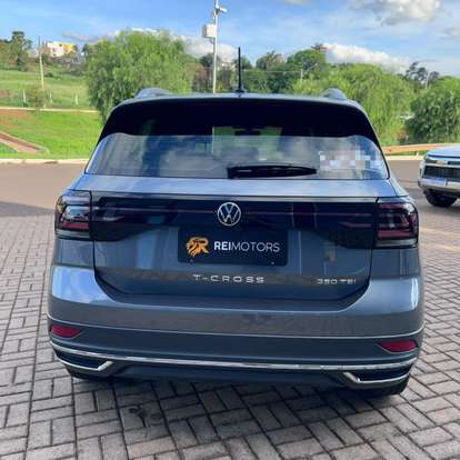 VOLKSWAGEN-T-CROSS-2023